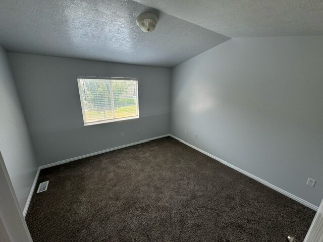 Building Photo - 163 Savannah Ln