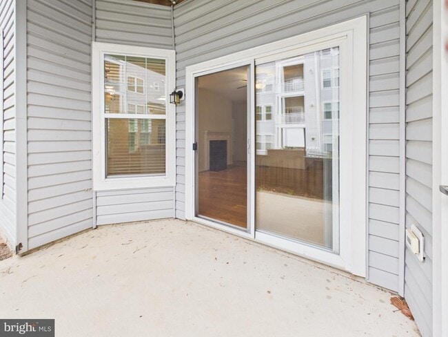 Building Photo - 3527 Piney Woods Pl