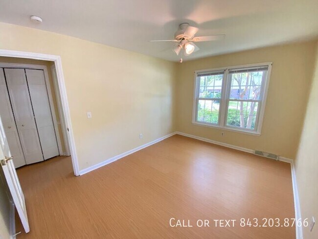 Building Photo - 654 McCutchen St