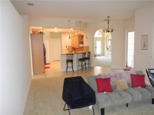 Building Photo - 315 E Dusty Ct