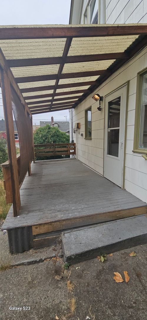 Building Photo - Lovely 2bedroom/1 bonus loft Tacoma house ...