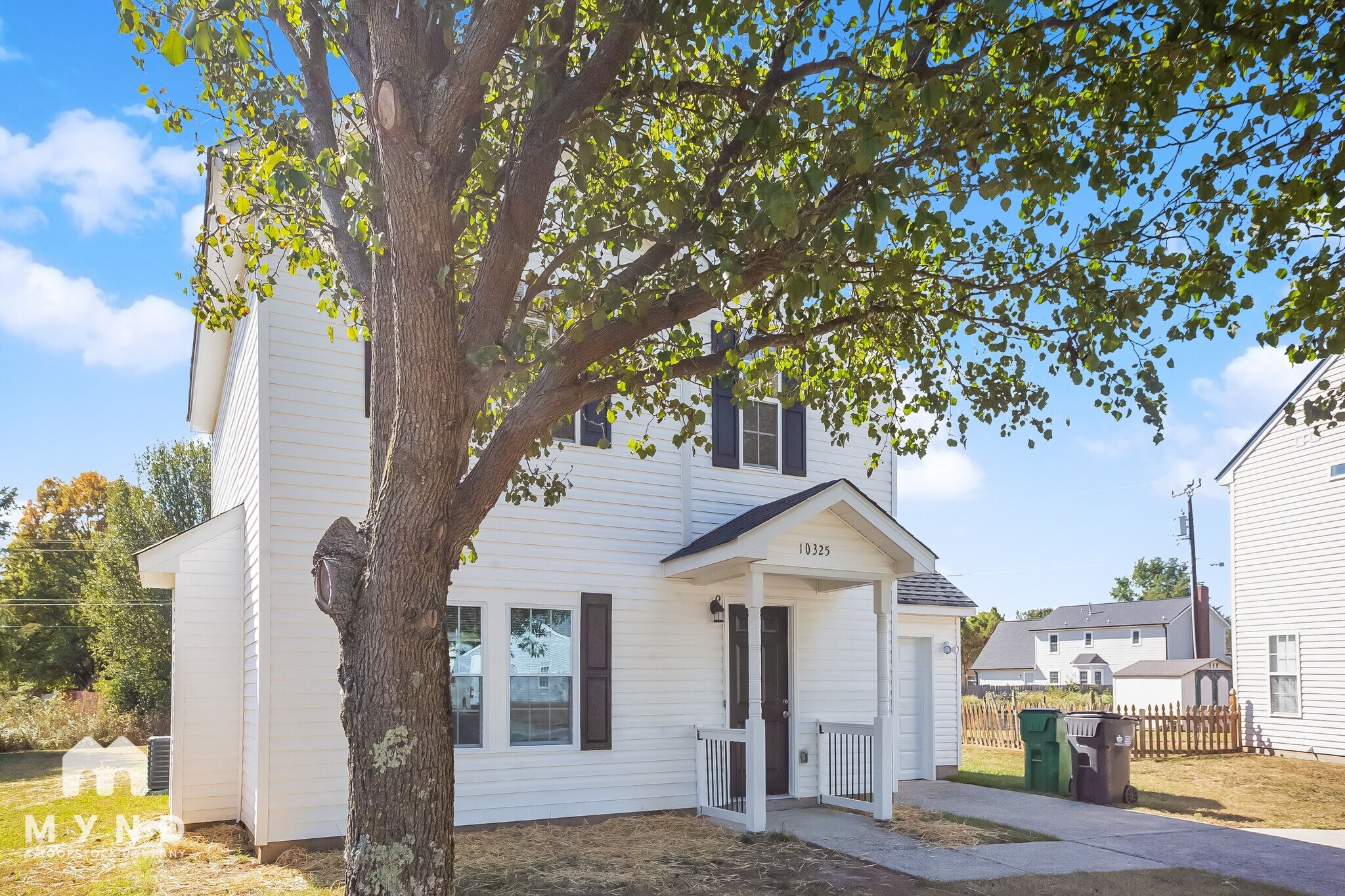 Building Photo - 10325 Cannarti Dr