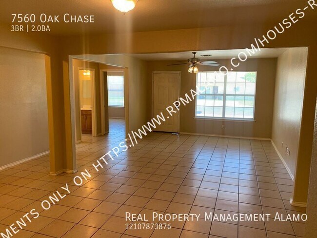 Building Photo - 7560 Oak Chase