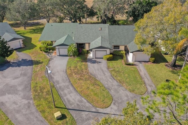 Building Photo - 24 Buck Cir