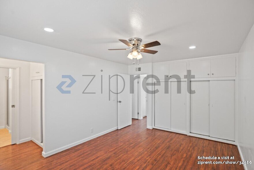 Building Photo - 246 St Andrews St