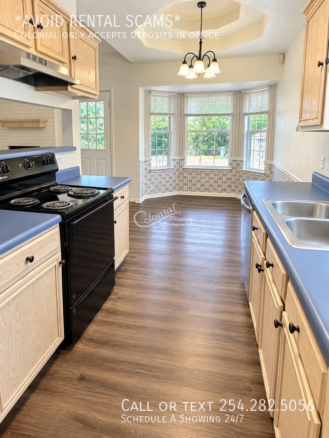 Building Photo - 4307 Adobe Dr