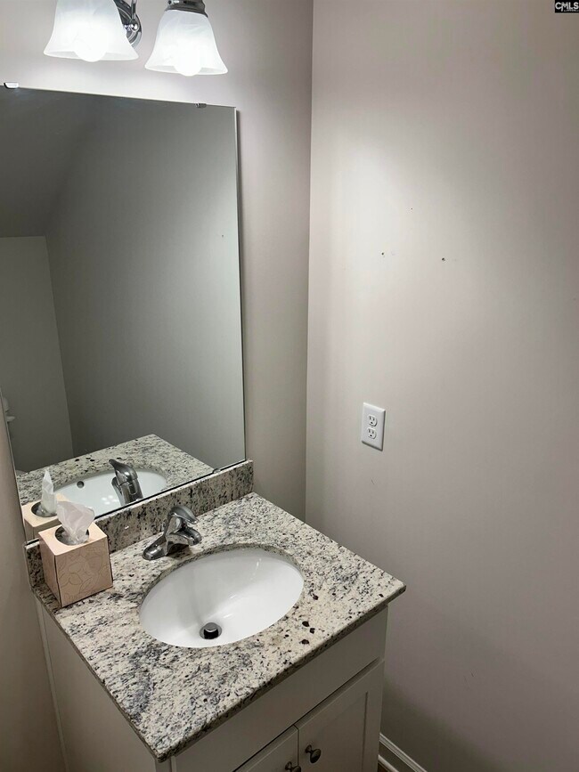 Building Photo - 1071 Crescent Moon Lp