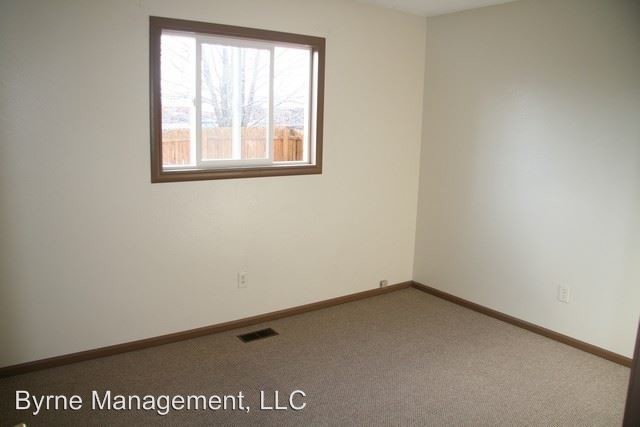 Building Photo - 3 br, 1 bath House - 1812 Saratoga Drive
