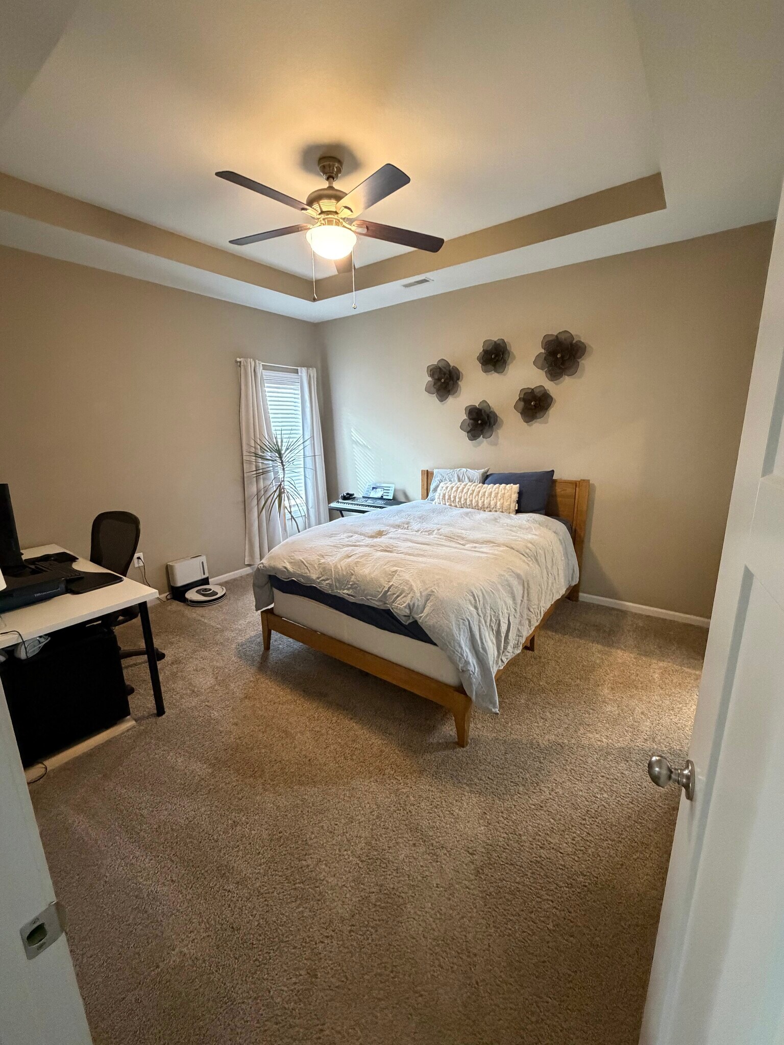 #2 Bedroom - 630 W Clark St