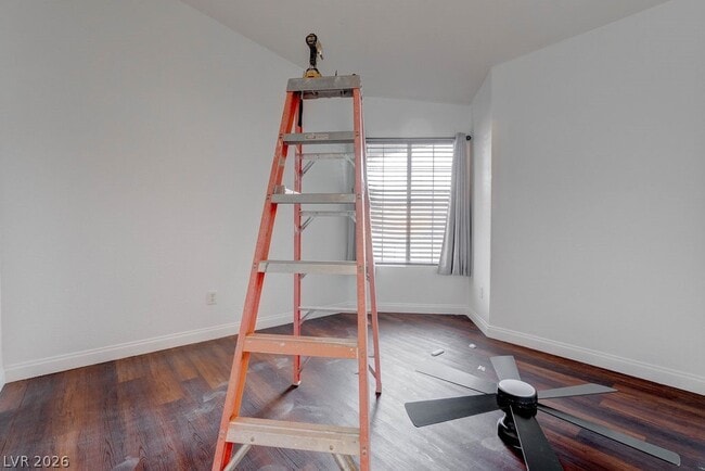 Building Photo - 2205 Riderwood Ave