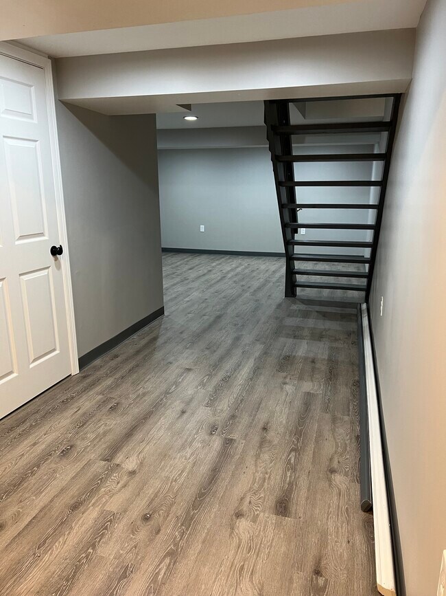 Building Photo - 4920 Drayton Rd