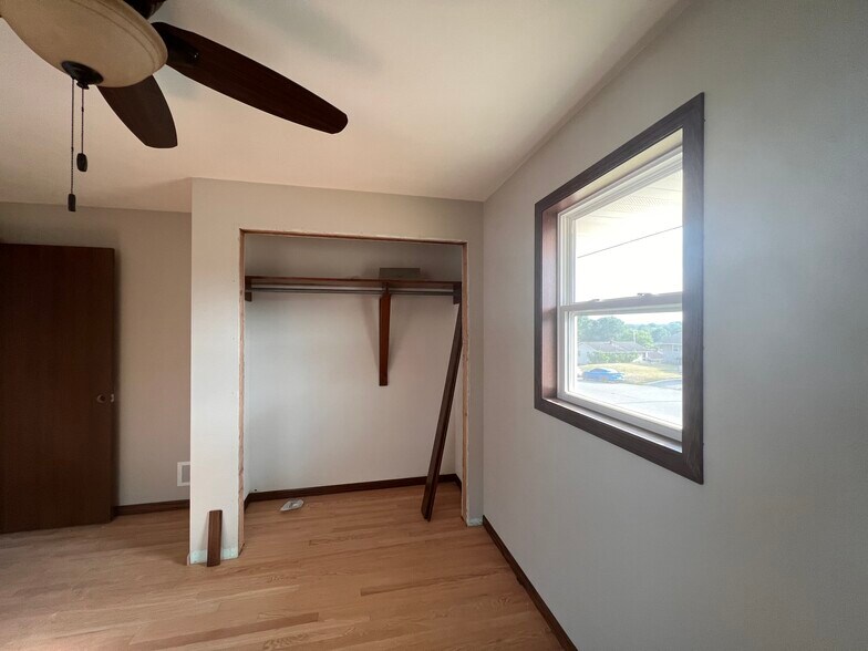 Building Photo - 110 Ridge Dr