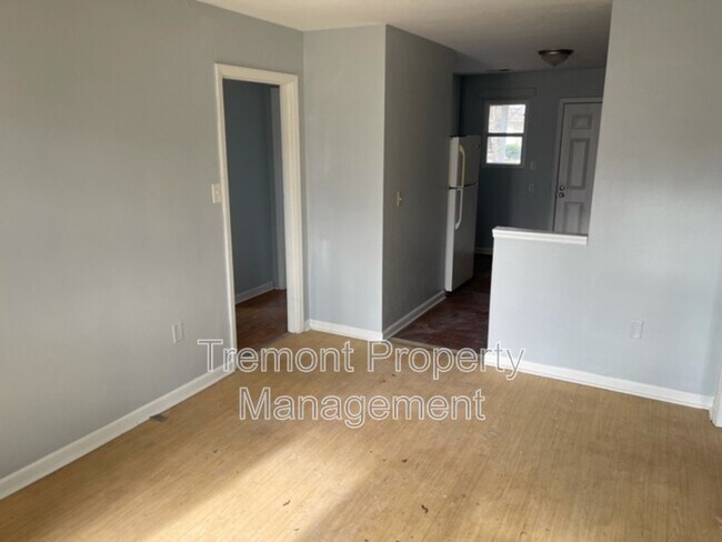 Building Photo - 2003 Rawlings St