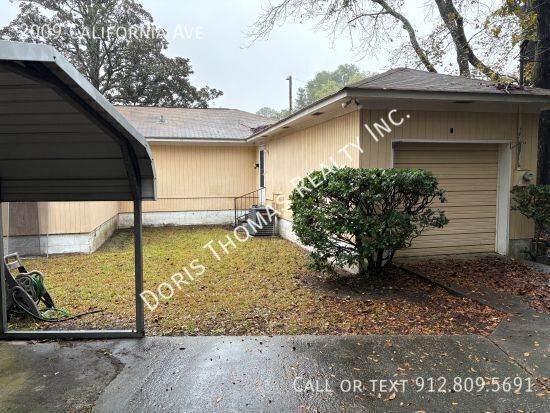 Building Photo - 2009 California Ave