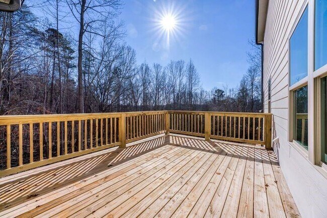 Building Photo - 5714 Ridgewater Cir