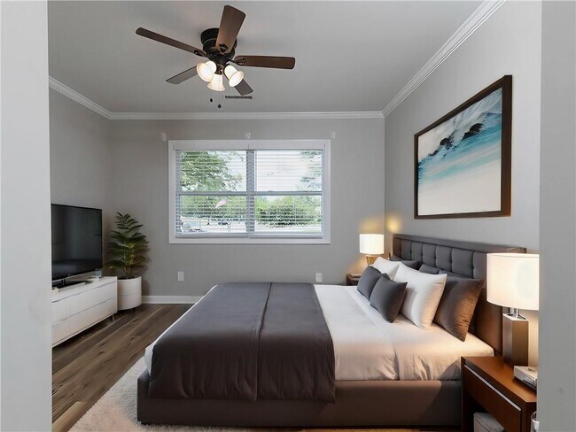 Building Photo - 3249 Howell Dr