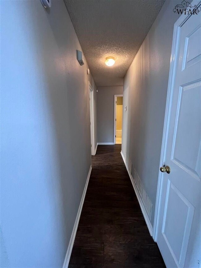 Building Photo - 5316 Pebblestone Dr