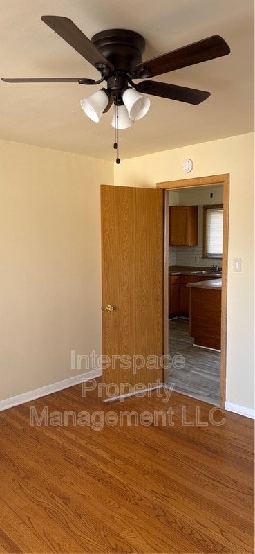 Building Photo - 10124 S Pulaski Rd