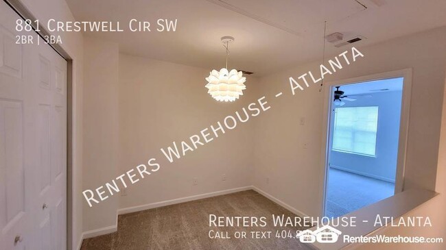 Building Photo - 881 Crestwell Cir