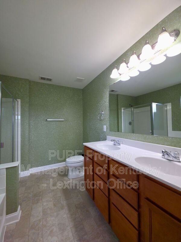 Building Photo - 106 Ballard Ct