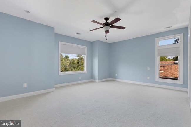 Building Photo - 7607 Newmarket Dr