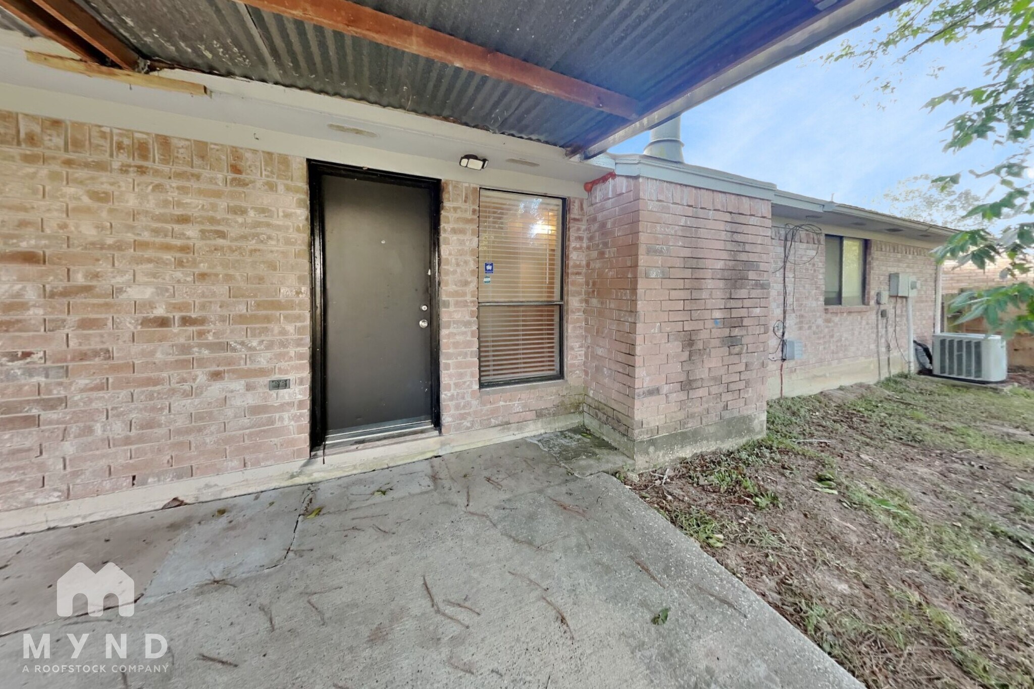 Building Photo - 225 Bedford Ln