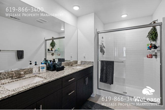 Building Photo - 35152 Grove Trl