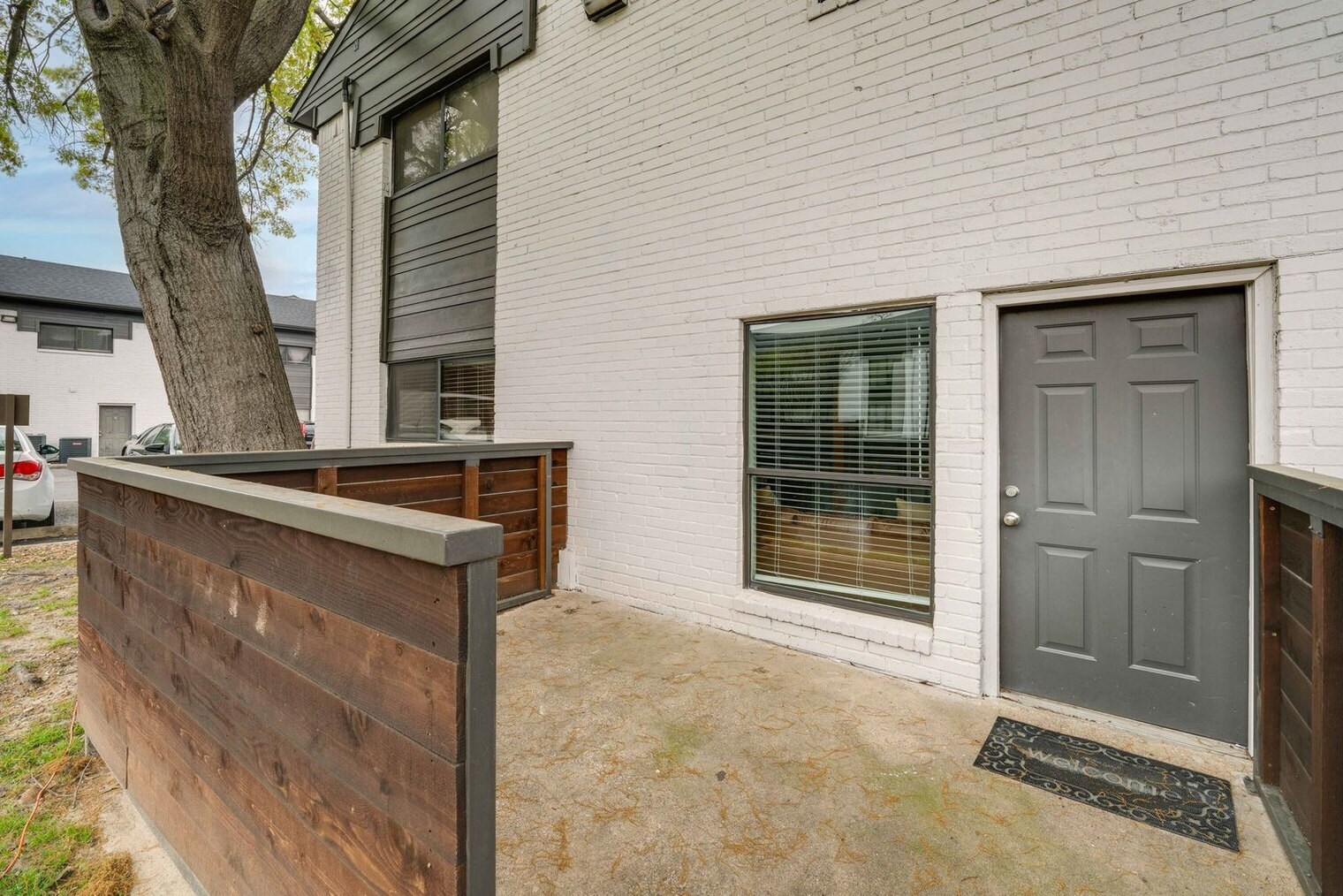 Building Photo - 9763 Audelia Rd