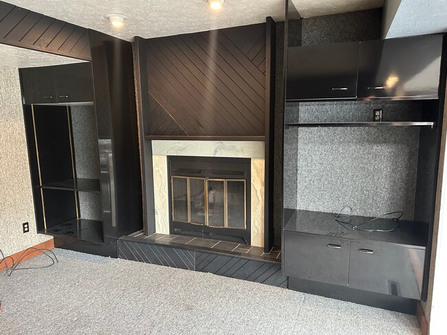 Building Photo - 6311 Saint Andrews Dr