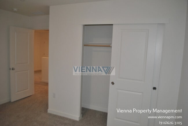 Building Photo - BRAND NEW West Roseville Solar home for rent!