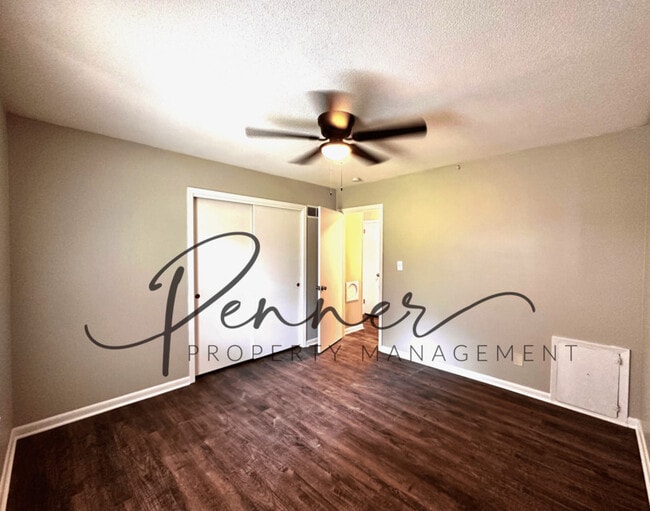 Building Photo - 11317 E 13TH St