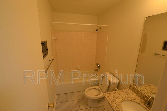 Building Photo - 1755 College Dr