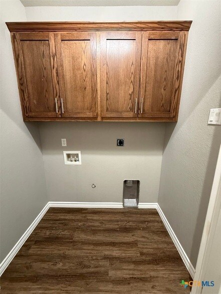 Building Photo - 152 Navarro Xing