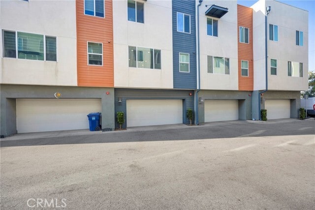 Building Photo - 9958 Artesia Blvd