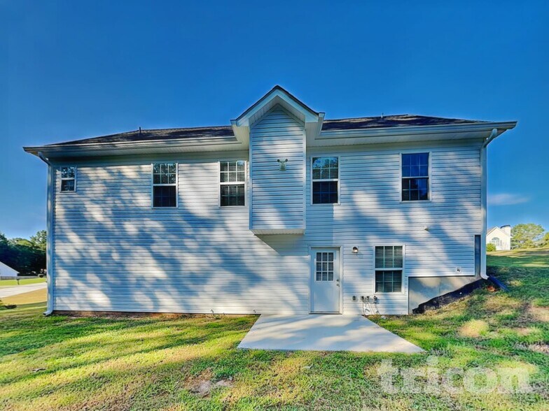 Building Photo - 117 Grizzly Trail