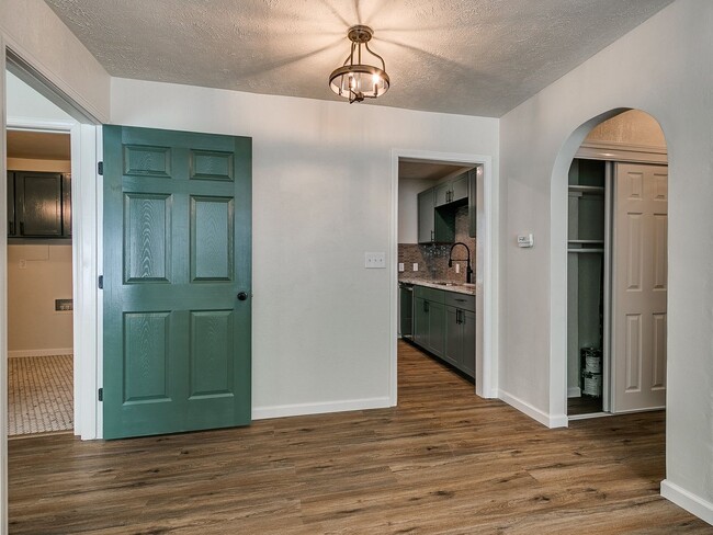 Building Photo - Beautiful 3 bed, 2 bath home in Norman
