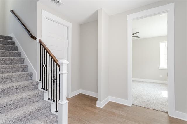 Building Photo - 202 S Village Way