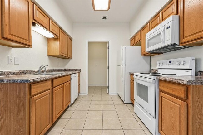 Building Photo - 133 N Kanaio Dr