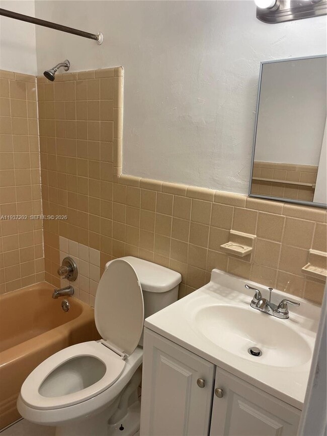 Building Photo - 2347 NW 28th St