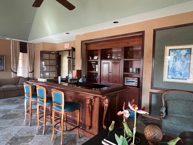 Building Photo - 7832 Sonoma Springs Cir