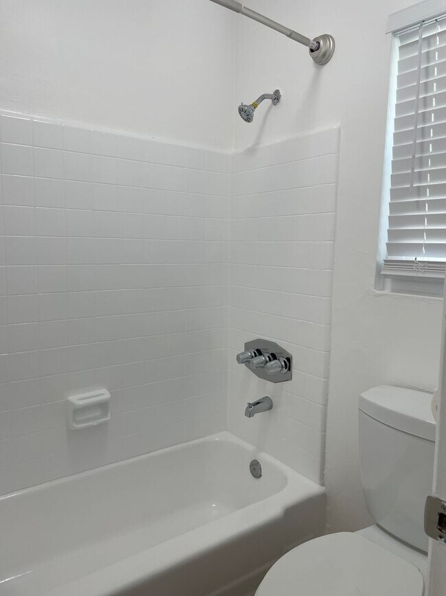 Interior Photo - Walnut St. Apts.