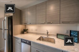 Building Photo - 2 bedroom in Allston MA 02134