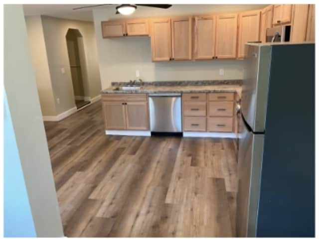 Building Photo - 24 Main St