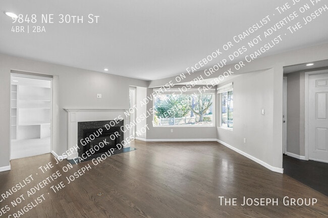 Building Photo - 9848 NE 30th St