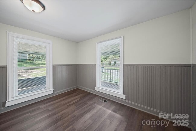 Building Photo - 202 Horne Rd