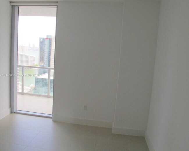 Building Photo - 1050 Brickell Ave