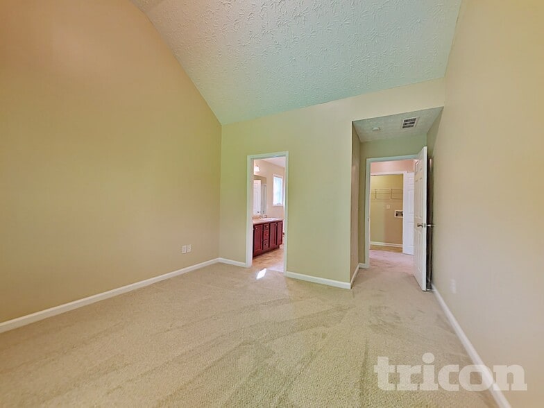 Building Photo - 1416 Meadow Ct