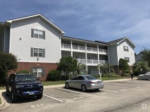 Building Photo - 2 Bedroom, 2 Bath, Third Floor Condo for L...