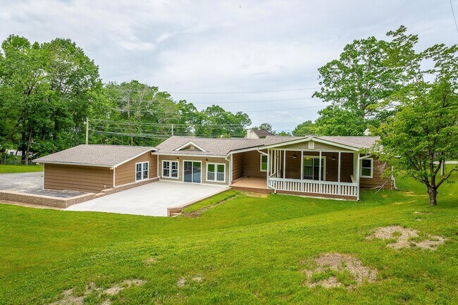 Building Photo - 2134 Morris Hill Rd