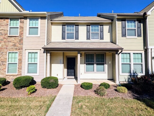Primary Photo - 4461 Middletown Dr